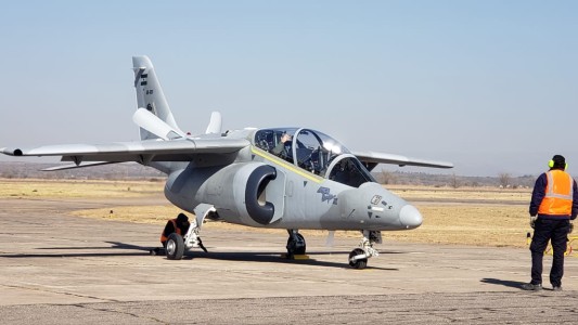 La Fuerza Aérea Argentina recibió un avión Pampa III