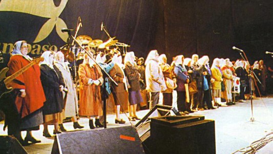 Madres de Plaza de Mayo marchará en homenaje a las bandas de rock