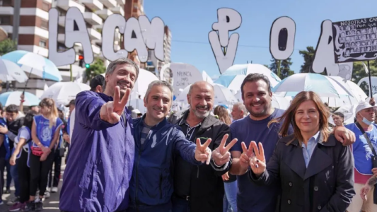 Kirchnerismo duro acorrala al Presidente: “El gobierno es nuestro”, dijo el “Cuervo” Larroque