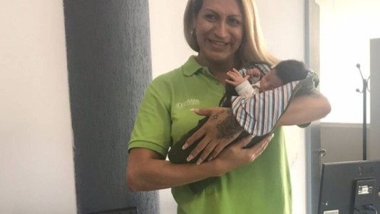 La mujer trans que es operadora de radio del SAME y le salvó la vida a un bebé recién nacido