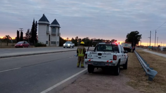 Almafuerte: un motociclista murió al chocar con un camión