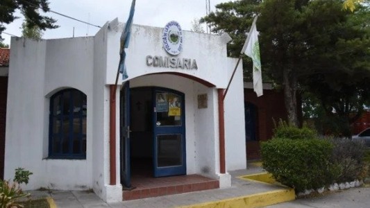 Condenaron a tres policías que violaron a una mujer en una comisaría y la dejaron con una discapacidad del 95%