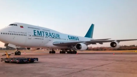 Hallaron fotos de misiles y banderas contra Israel en el celular del piloto del avión venezolano-iraní