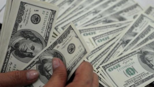 Endurecen el cepo y aumentó el dólar