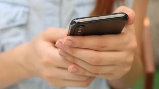 Condenaron a una mujer por hacer falsas amenazas de bomba: deberá pagar los operativos policiales