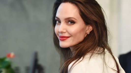Angelina Jolie está filmando una película con un actor argentino ¿Quién es?