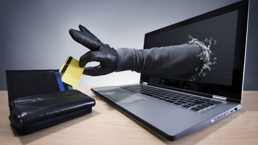 Cura Brochero: una pareja denuncia que le "vaciaron" la caja de ahorro