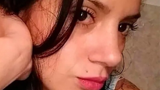 "Es mi letra, lo escribí yo, pero lo que dice ahí es falso", admitió una de las policías detenidas