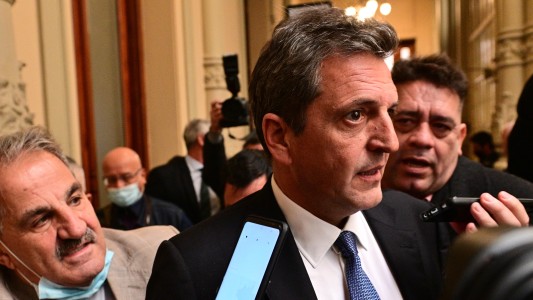 Massa se despidió entre lágrimas de los legisladores en la Cámara de Diputados