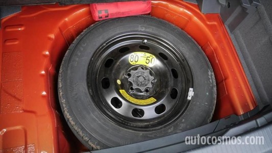 Aseguradoras piden limitar la reposición de neumáticos