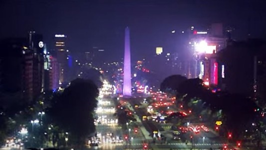 Humo y cenizas en Buenos Aires por los incendios en el Delta