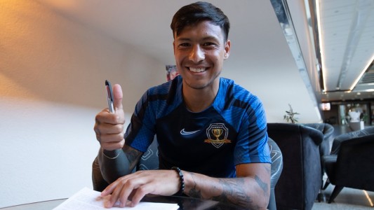 Vuelve el torneo de fútbol de Ucrania con tres argentinos