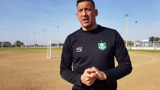 "Chiqui" Pérez volvió a Córdoba para jugar en Camioneros y sueña con despedirse en Belgrano