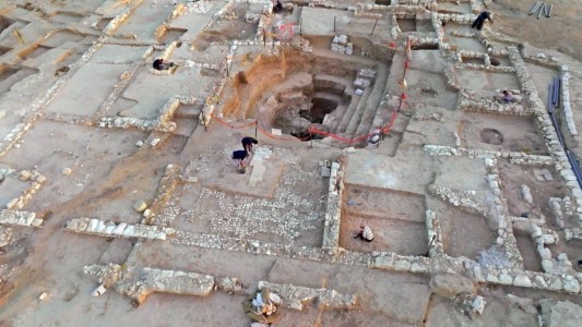 Descubren en el desierto una lujosa mansión de 1.200 años