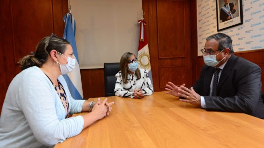 Barbás cambió a las autoridades del Hospital Neonatal