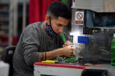 Programa oficial de empleo PIL propone 500 puestos en sector metalúrgico