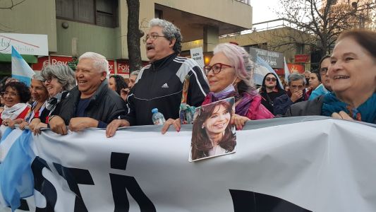 La marcha en el centro de Córdoba para apoyar a Cristina Fernández de Kirchner