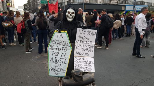 Pacientes interrumpen sus terapias por falta de pago