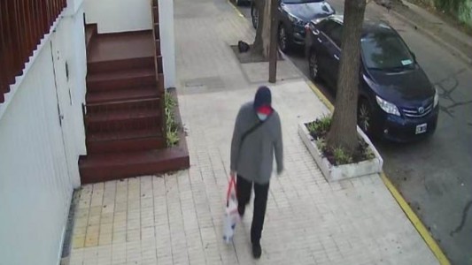 Presunto parricidio: encontraron el buzo con capucha que usó el acusado el día del crimen