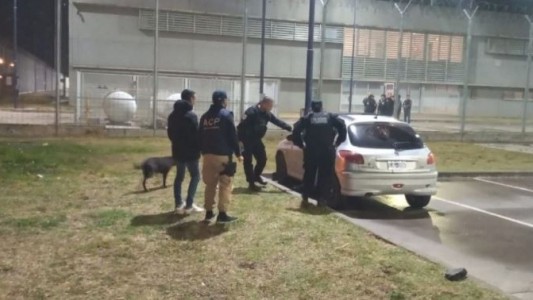 Balearon el Complejo Penitenciario de Rosario y dejaron una amenaza: "Saben que no jodemos"