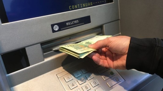 Los salarios continuaron por debajo de la inflación en julio