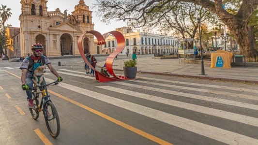 Feriado XXL en Córdoba: cómo funcionarán los servicios el lunes 10 en la ciudad