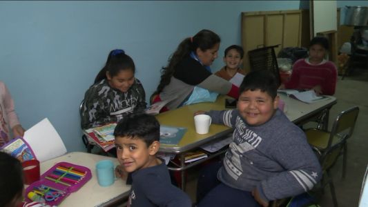 Clases de apoyo escolar en la Copa de Leche