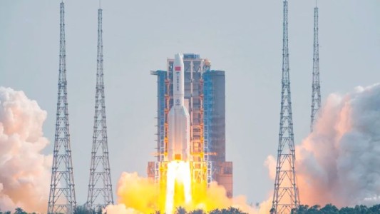 Alerta en España por posible caída de un cohete de China