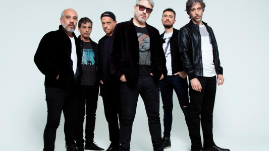 Estelares presentará en Córdoba "Un mar de soles rojos"