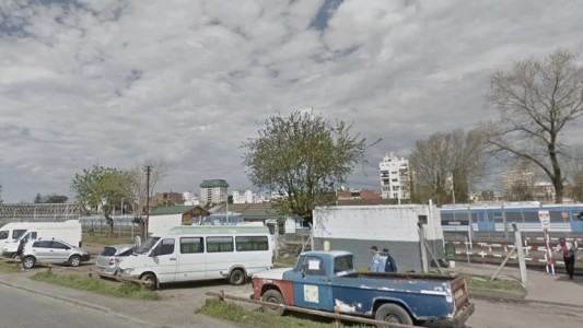 "Quiero saber cómo llegó mi hijo a ese lugar": chico de 14 años apareció con un tiro en la cabeza en Palermo y esperan su evolución