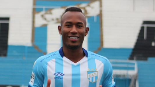 Conmoción en el fútbol argentino: murió Andrés Balanta tras descompensarse en una práctica de Atlético Tucumán