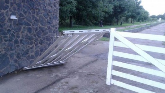 La familia del exfutbolista Fabricio Coloccini sufrió un asalto de un grupo comando