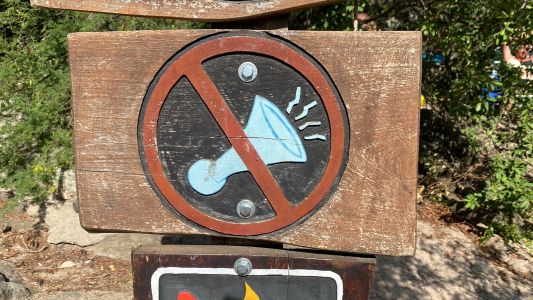 La comuna de Cuesta Blanca prohíbe la música en el río