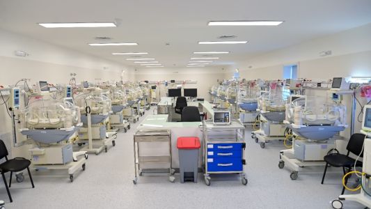 Schiaretti inauguró la nueva maternidad provincial