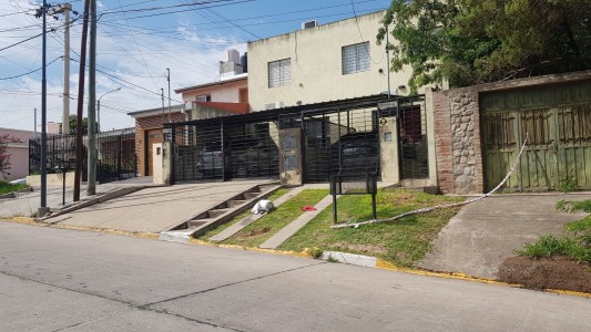 Dos motochorros le robaron y mientras huían le dispararon por la espalda