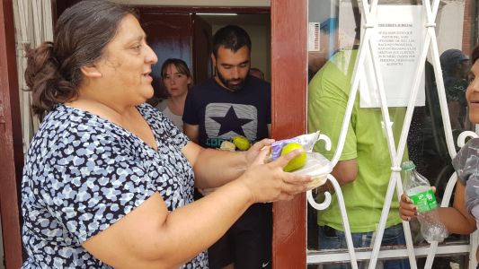 Un comedor solidario realiza una colecta de ropa