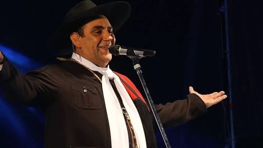 Festival de Cosquín con lluvia y el Chaqueño Palavecino