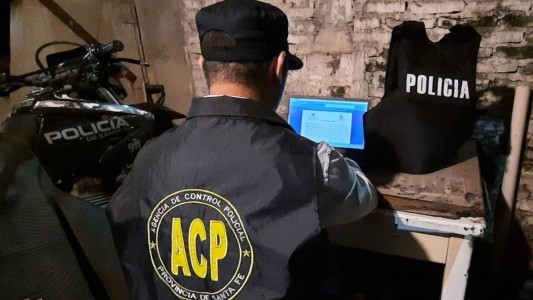 Dos policías detenidos por abusar de una compañera en despedida de año