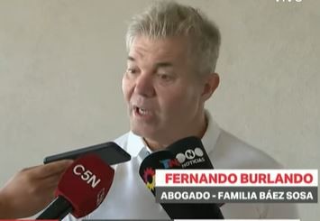 "Prisión perpetua para los ocho acusados, no pensamos en otra alternativa", dijo Burlando