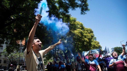 "Piquetazo nacional": Cortes en accesos a CABA y en puntos neurálgicos de todo el país