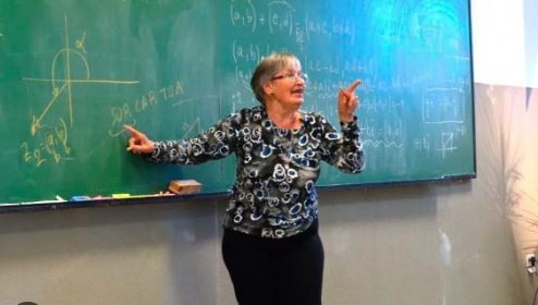 Aumento para docentes jubilados: será de entre un 17% y un 19 % en marzo