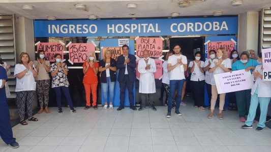 Los trabajadores de salud están de paro