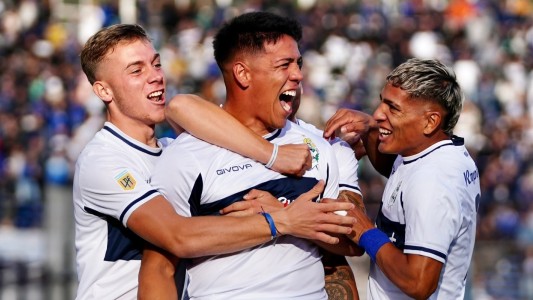 Instituto perdió el invicto ante Gimnasia en La Plata