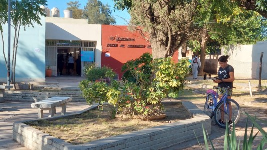 Violento robo a mano armada en un colegio de Villa El Libertador