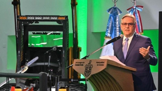 Llaryora dio inicio a las sesiones del Concejo Deliberante