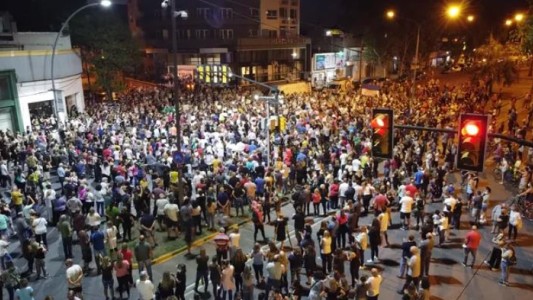 Rosario marchó contra los narcos: los vecinos reclaman "paz y seguridad"