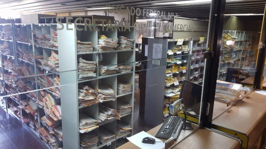 Se rompieron los acondicionadores de aire en Tribunales Federales y volvió el trabajo virtual