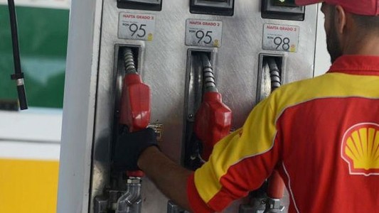 Aumentó la nafta: Shell aplicó una suba de 3,8% en sus combustibles