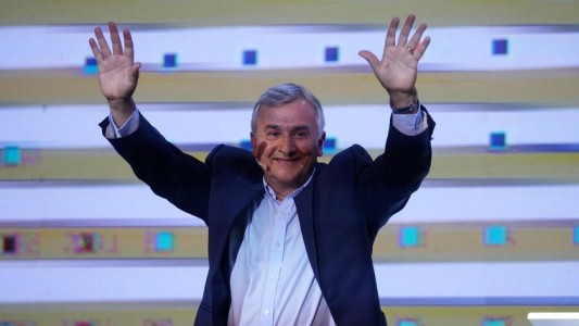 Gerardo Morales se lanza a la presidencia junto a Carrió y la primera plana del radicalismo