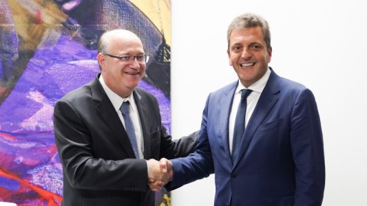 Massa firmó con el BID un acuerdo de financiamiento por 235 millones de dólares